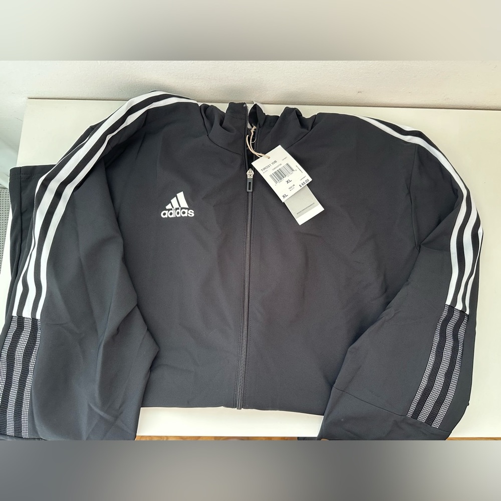 NEW! Men’s Adidas Aeroready Tracksuit. Never Worn NWT.